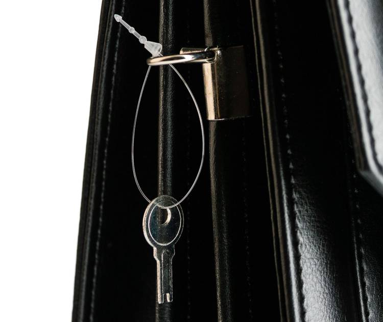 Pojemna męska aktówka Tizano T01 czarna